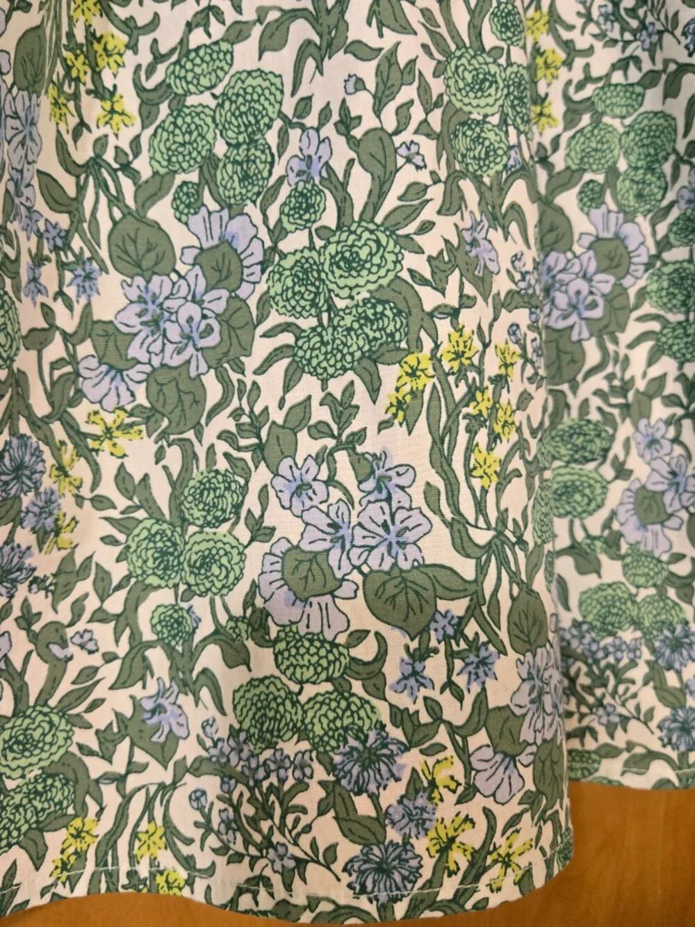 J. Crew Tie Back Stretch Cotton Poplin Top Floral Green XS size 2 Organic cotton